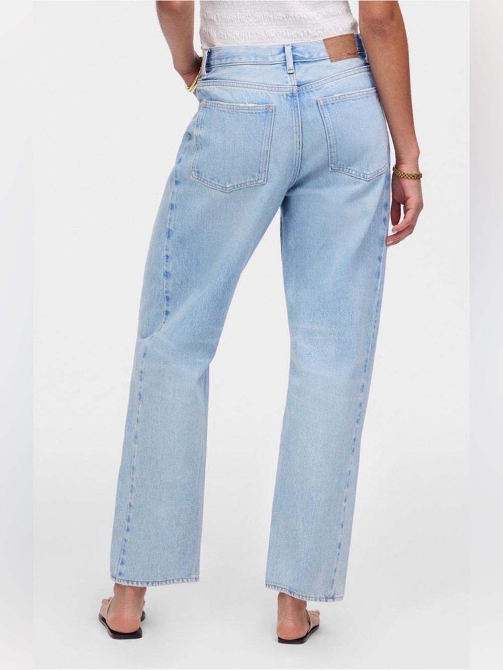 Madewell Curvy Pieced Barrel Leg Jean In Foster Wash - Picture 3 of 11